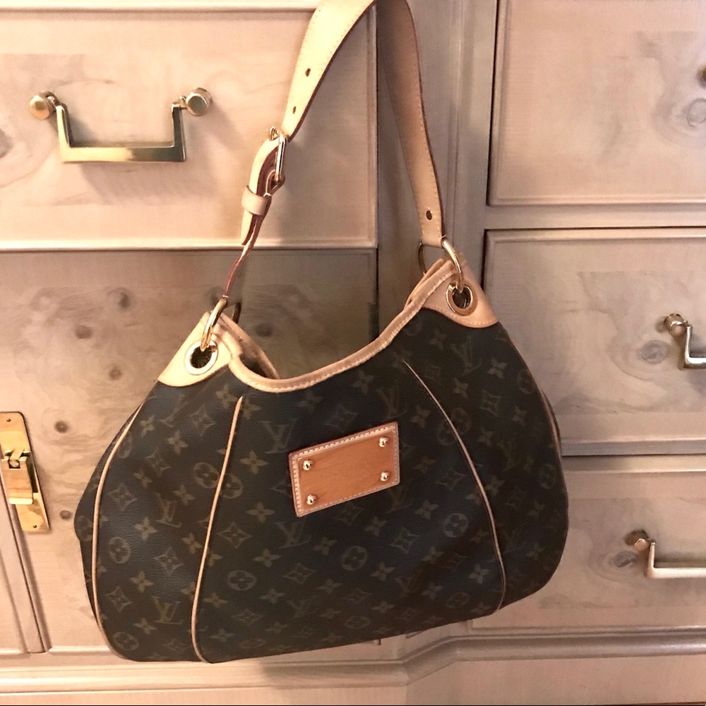 SOLD Authentic Louis Vuitton Monogram Galliera PM